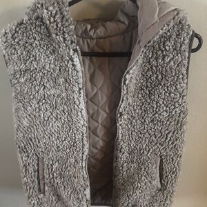 CoffeeShop Gray Sherpa Vest